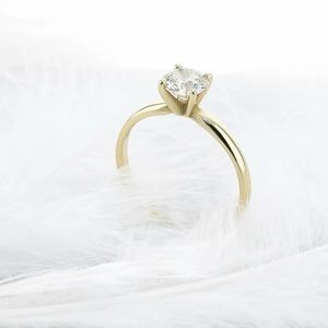 Solid 10K Yellow Gold Round Brilliant Cut 0.5 ct Moissanite Solitaire Ri…